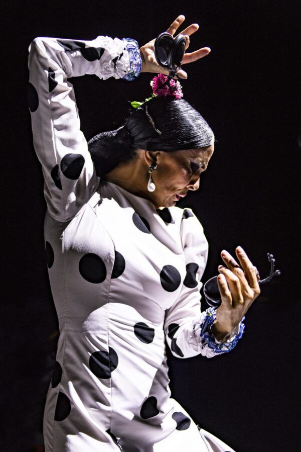 Teatro Flamenco Sevilla - Castanuelas Ursula