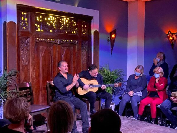 Sala Almoraima de Sevilla - Cante Flamenco