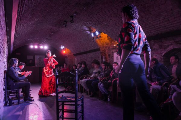El Museo Flamenco de Sevilla - Baile en el Sótano
