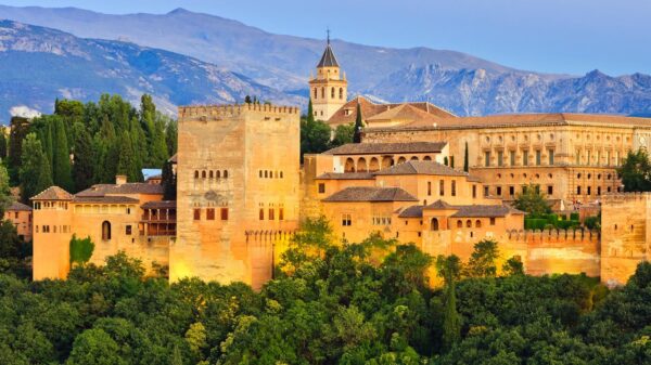 Los 9 Mejores Tablaos Flamencos en Granada para Ver en 2023
